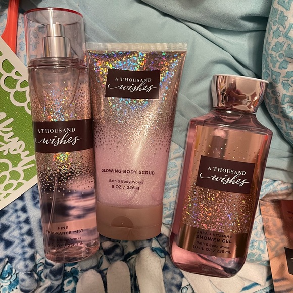 Bundle - Picture 2 of 2